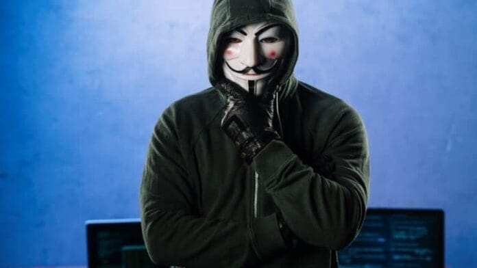anonymous-1c041363-focus-0.03-0.57-895-573