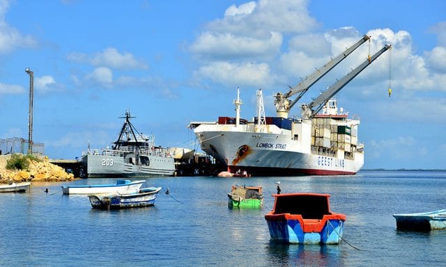 587baac2-puerto-turistico-de-manzanillo-7-623a709c934eb-640x384
