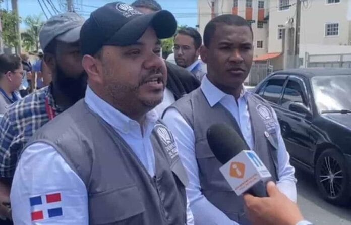 ulloa-a9cf25e9-9ffb2652-focus-min0.23-0.52-895-573