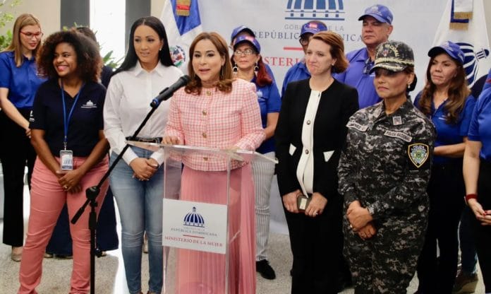 Ministra-de-la-Mujer