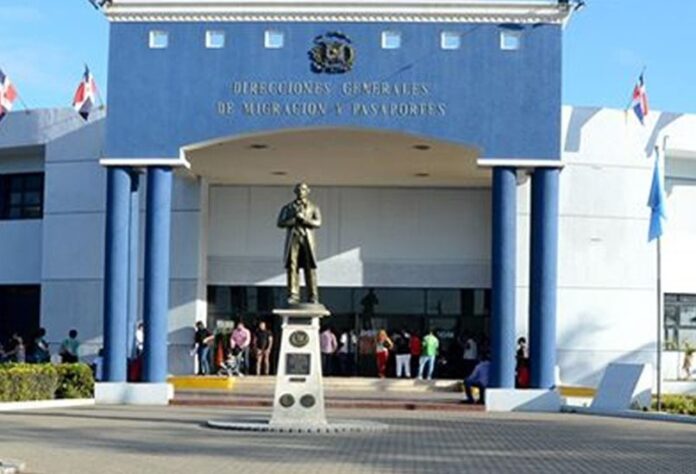 Sede-de-la-Direccion-General-de-Migracion-de-Republica-Dominicana